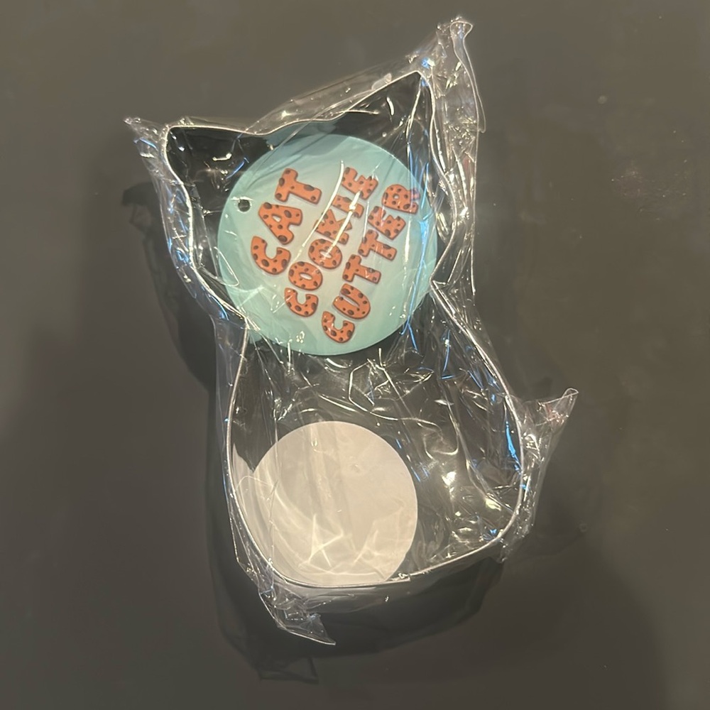 Cat Lady Box Cat Cookie Cutter NIP